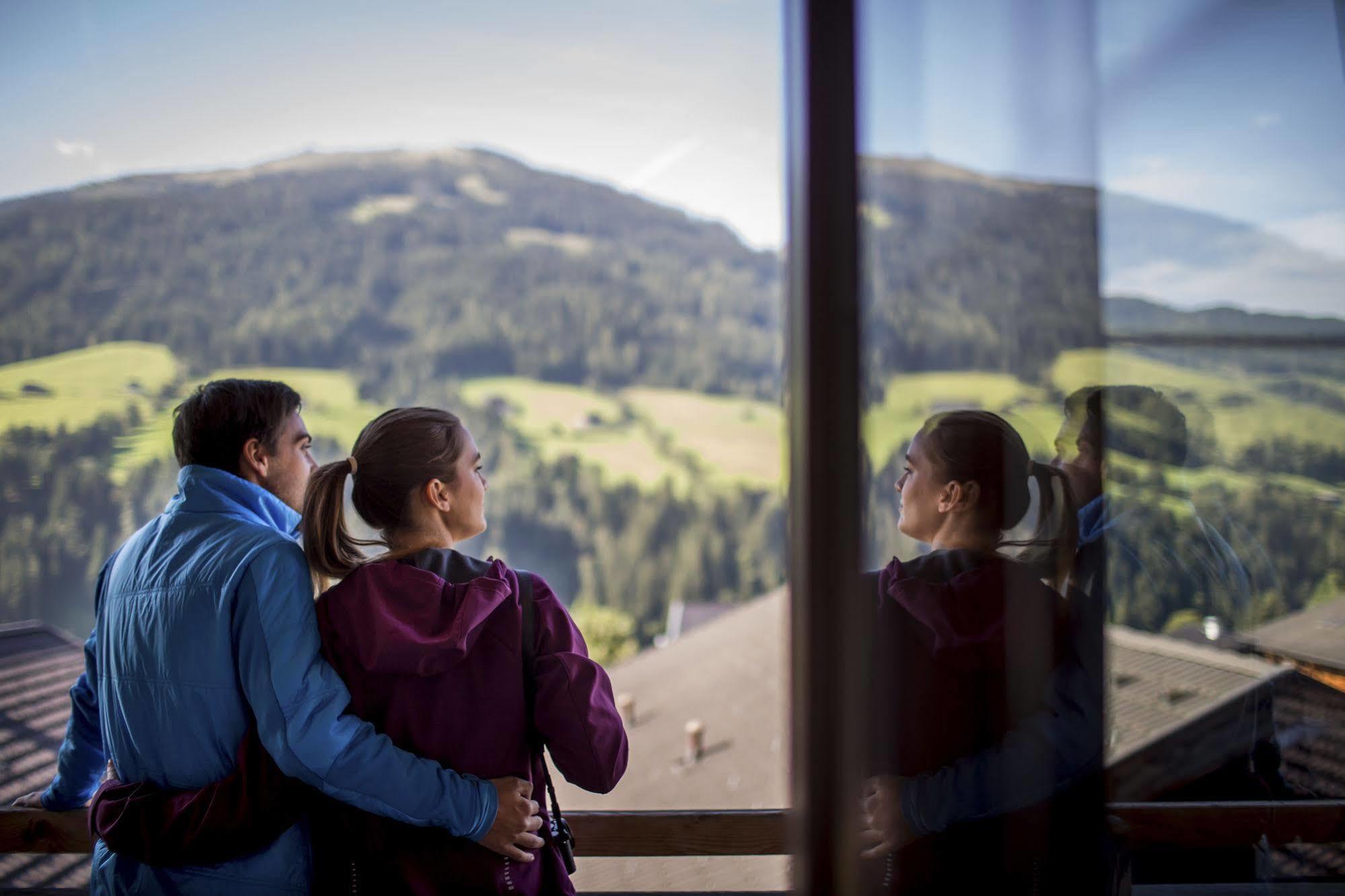 Das Gaestehaus Schneider Am Dorfplatz Alpbach Extérieur photo