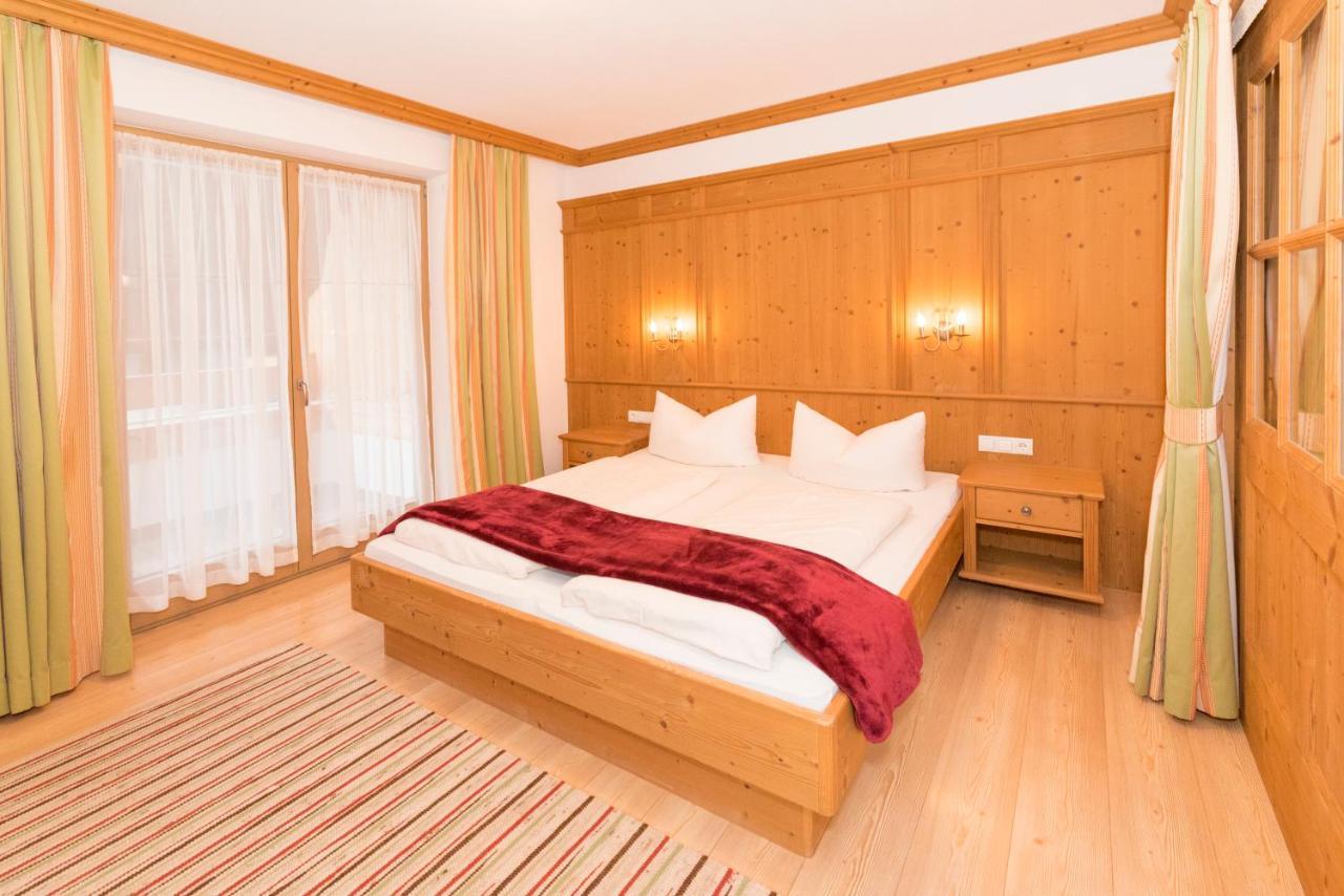 Das Gaestehaus Schneider Am Dorfplatz Alpbach Extérieur photo