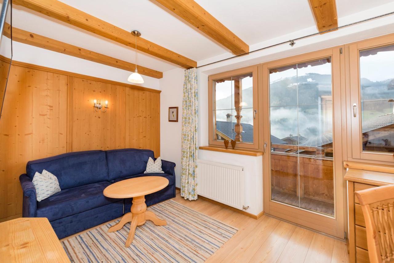 Das Gaestehaus Schneider Am Dorfplatz Alpbach Extérieur photo